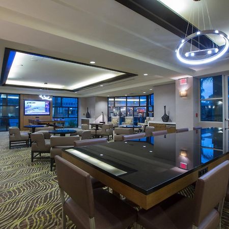 Bakersfield Marriott At The Convention Center Hotel Buitenkant foto