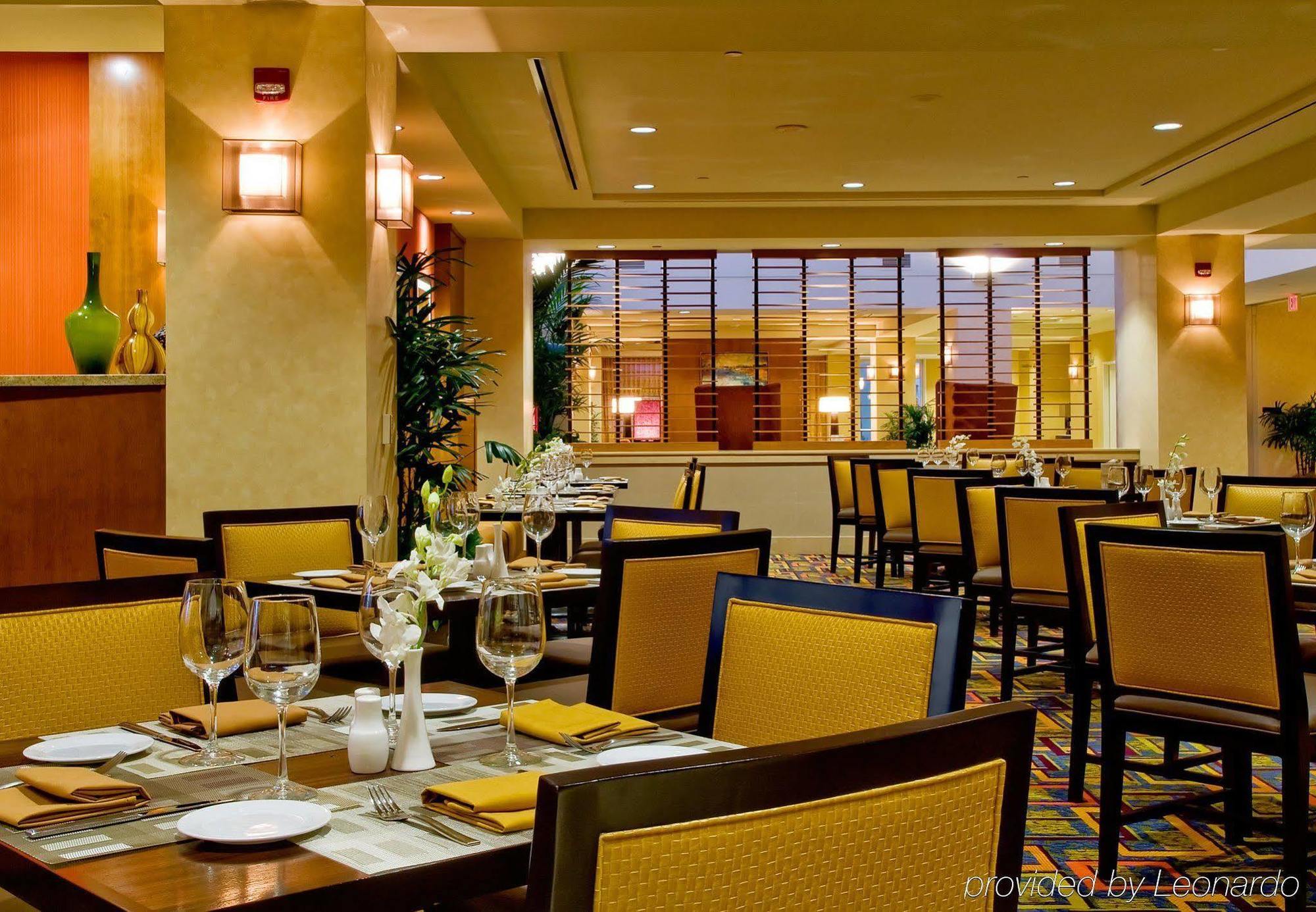 Bakersfield Marriott At The Convention Center Hotel Restaurant foto
